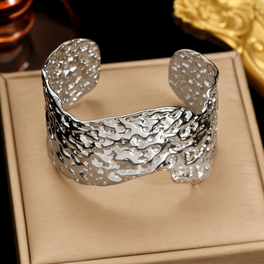 Lxalry 18K Gold Plated Stainless Steel Artisan Hammered Wide Bracelet Hypoallergic Skin Safe Jewelry With Mirror Edges Never Fade Handmade Luxury Gift For Women